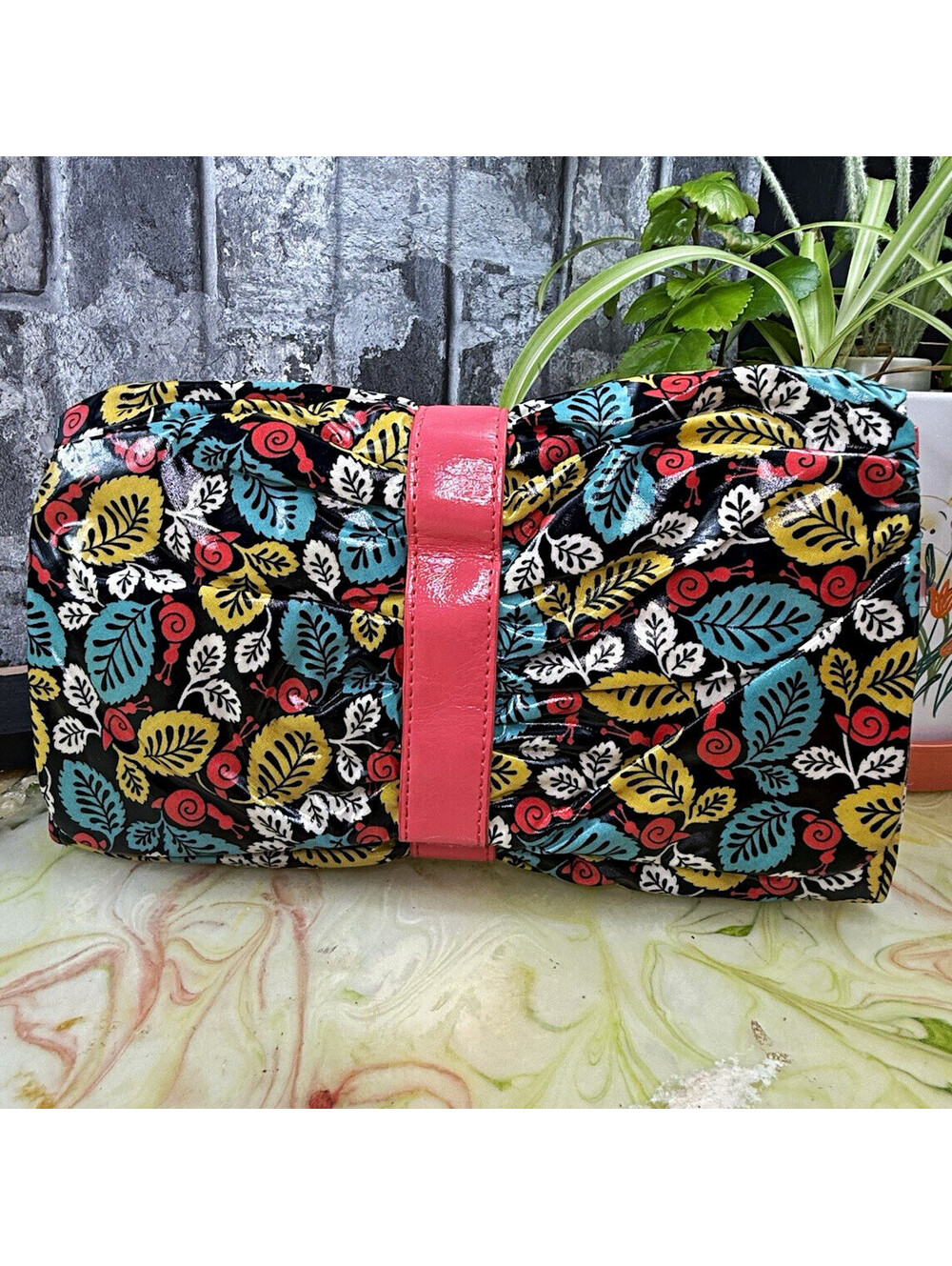 Vera Bradley Floral Multicolor Pink Wallet Clutch Snap Closure Folding Cards